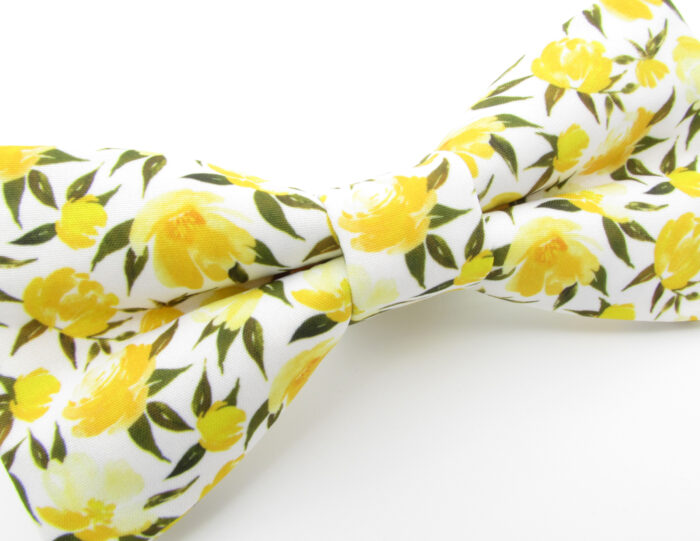 Yellow Flower Print Bowtie - Image 4