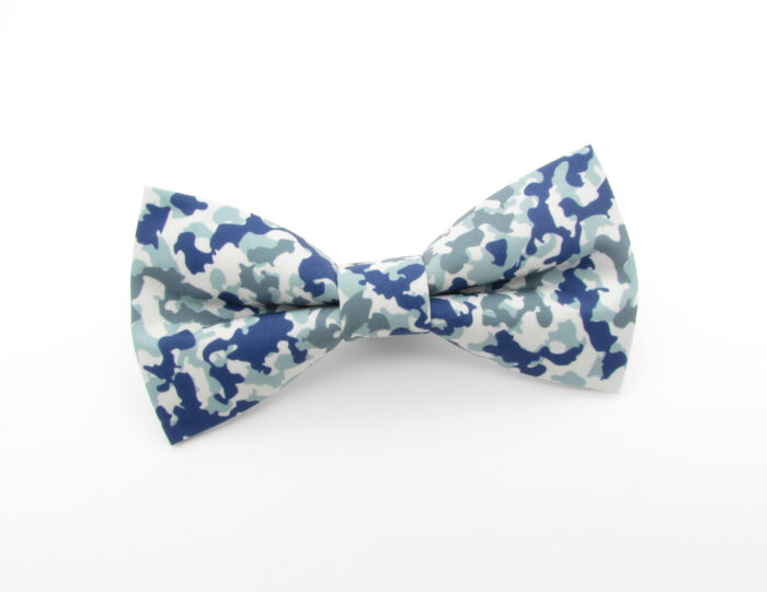 Blue Camouflage Bowtie & Cufflinks - Image 3