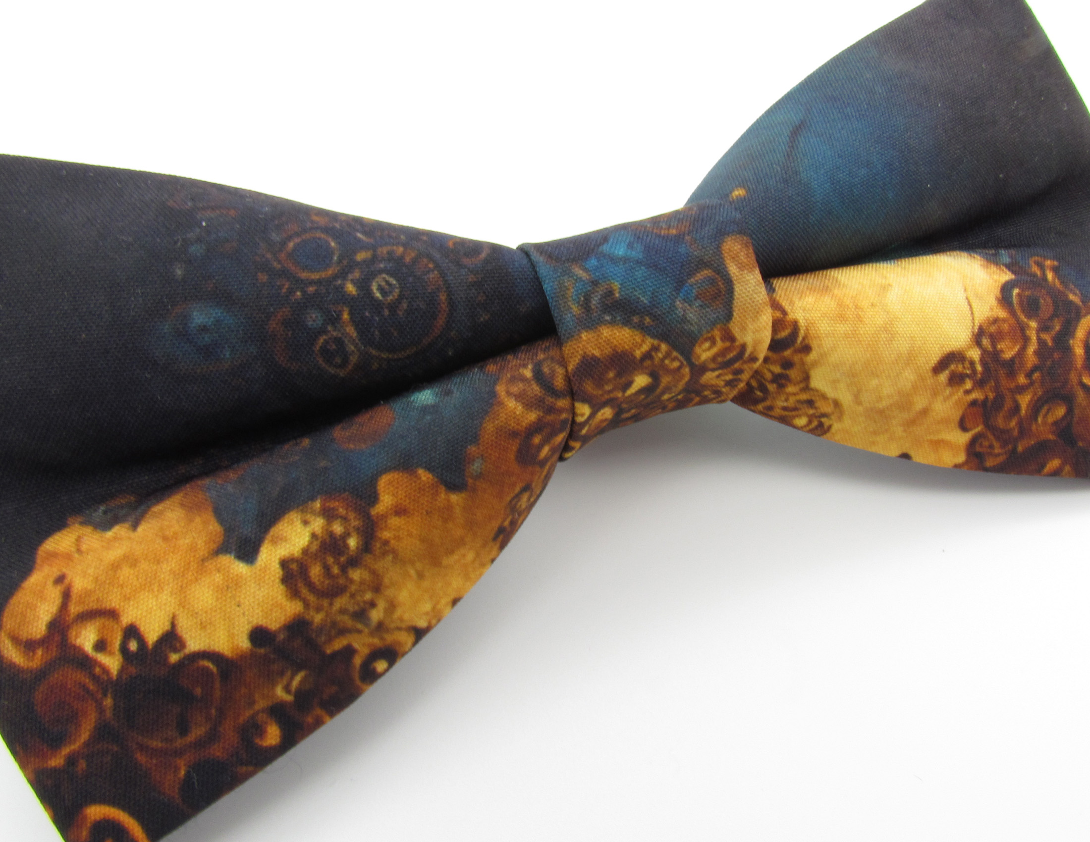 Dark Gothic Steampunk Bowtie - Image 4