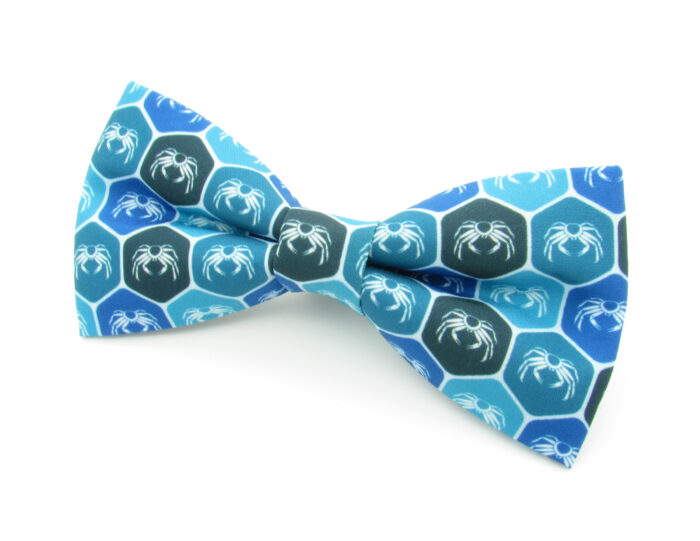 Blue Crab Patterned Bowtie - Image 3