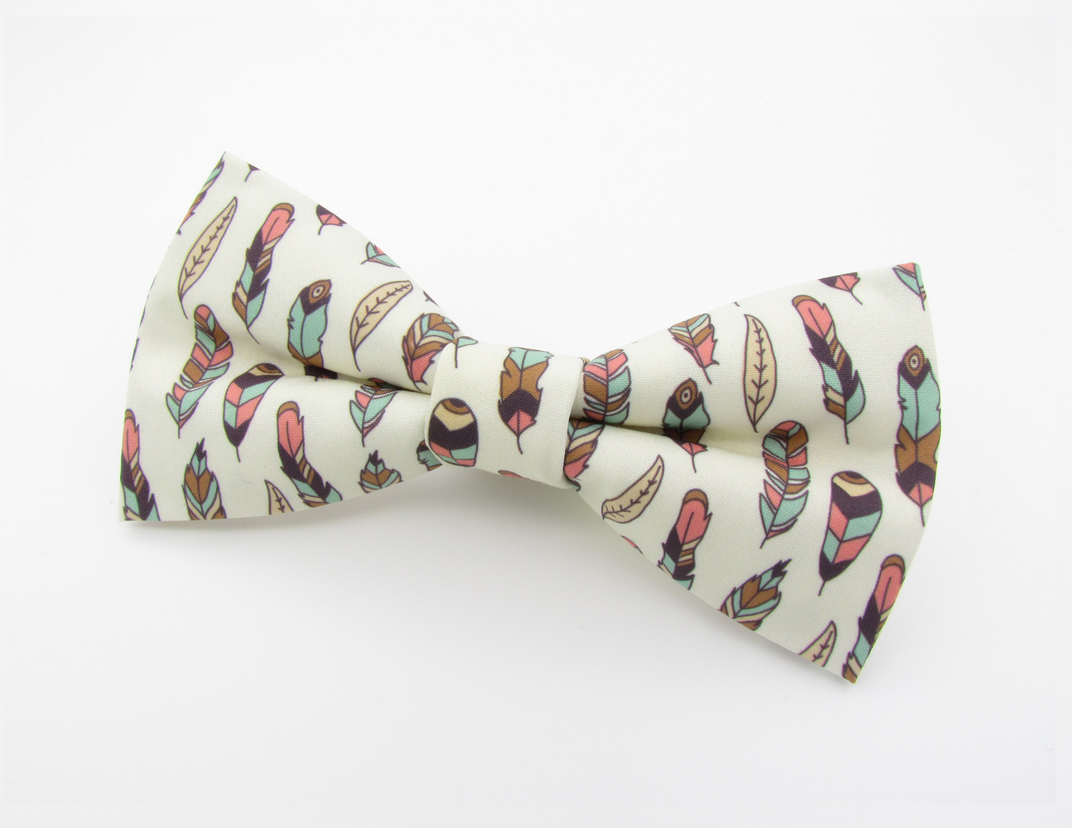 Cream Feather Bowtie - Image 3