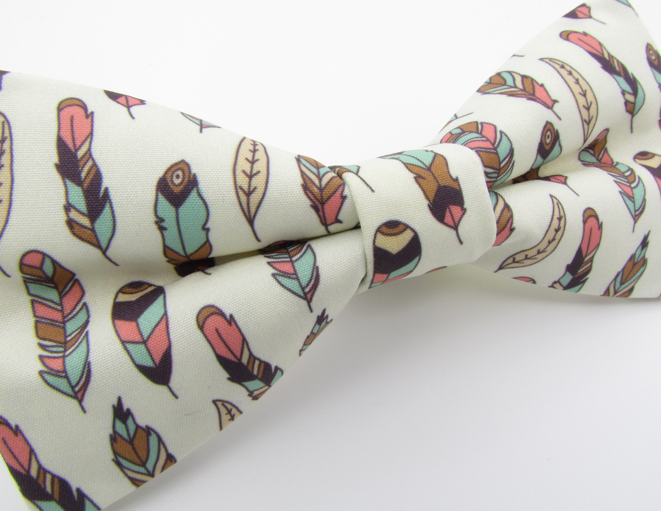 Cream Feather Bowtie - Image 4