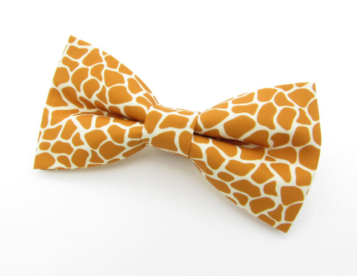 Giraffe Print Bowtie Set - Image 3