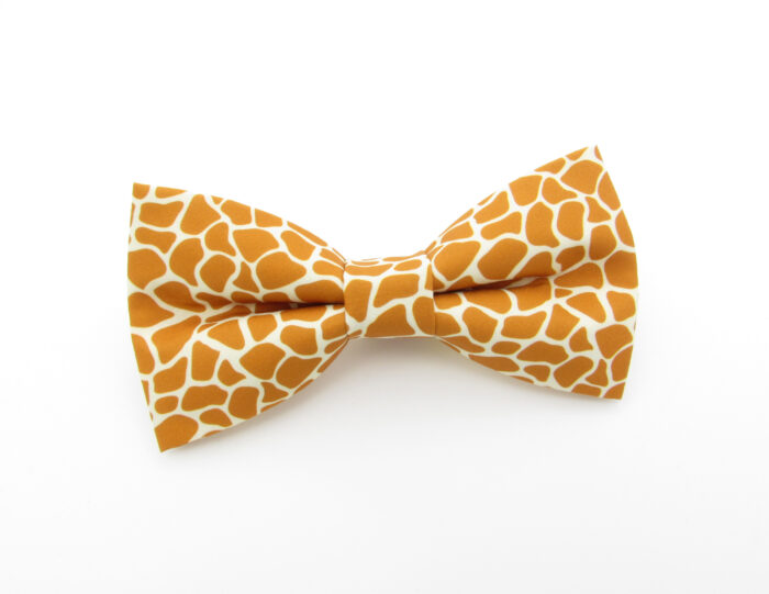 Giraffe Print Bowtie Set - Image 2