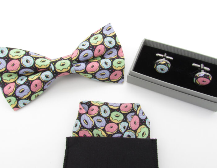 Donut Patterned Bowtie Set - Image 8