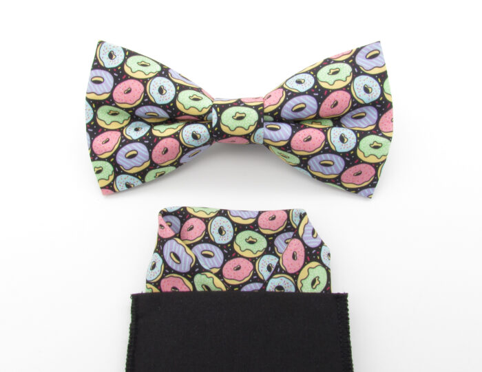 Donut Patterned Bowtie Set - Image 7