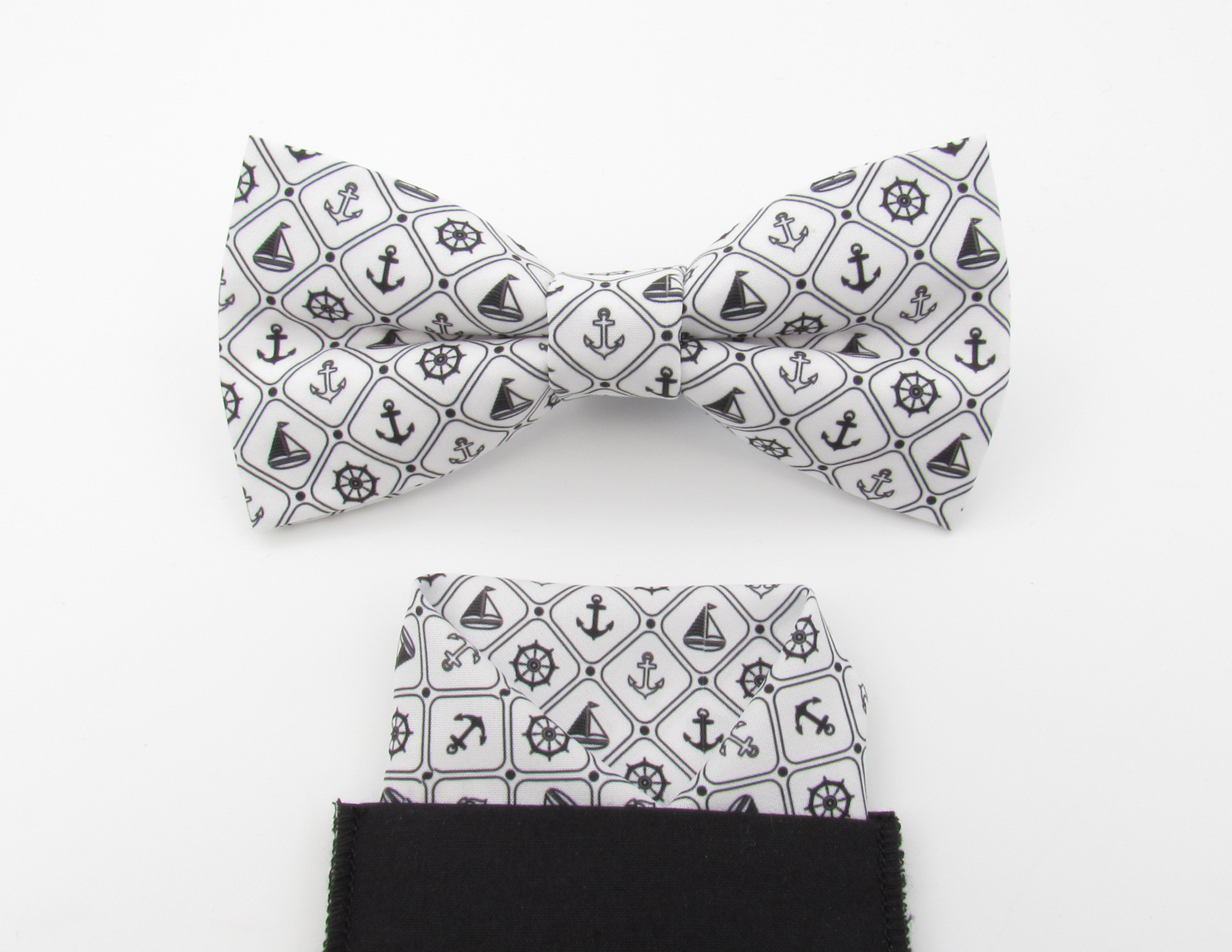 White and Black Nautical Print Bowtie Set - Image 5