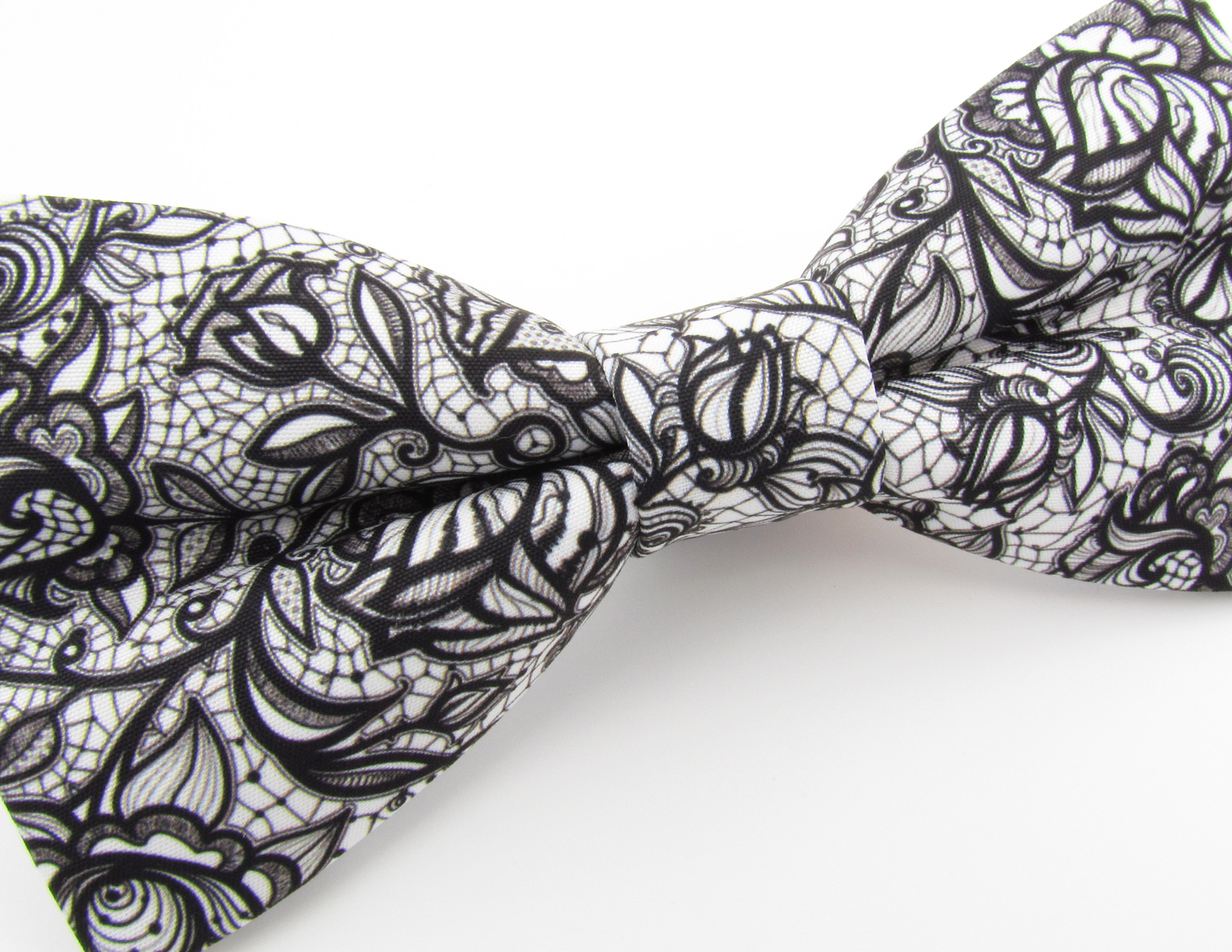 Lace Print Bowtie Set - Image 4