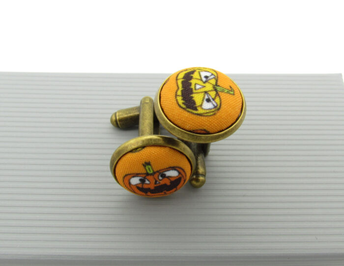 Cheerful Pumpkin Bowtie & Cufflinks - Image 7