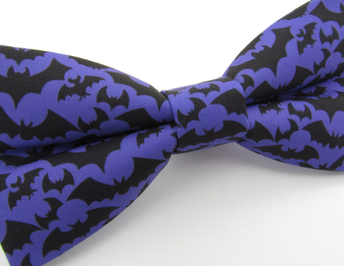 Vampire Bat Bowtie & Faux Pocket Square - Image 4