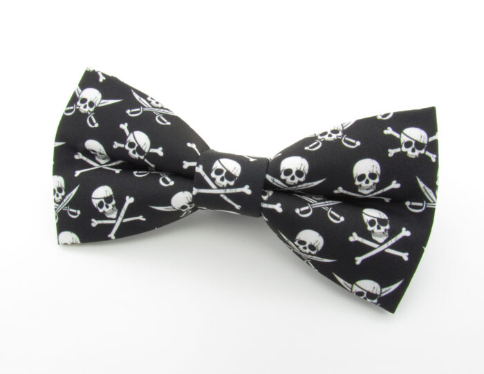 Skull and Crossbones Bowtie Set - Image 3