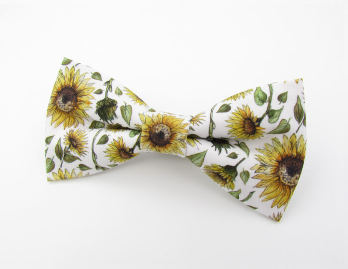 White Sunflower Bowtie & Faux Pocket Square - Image 3