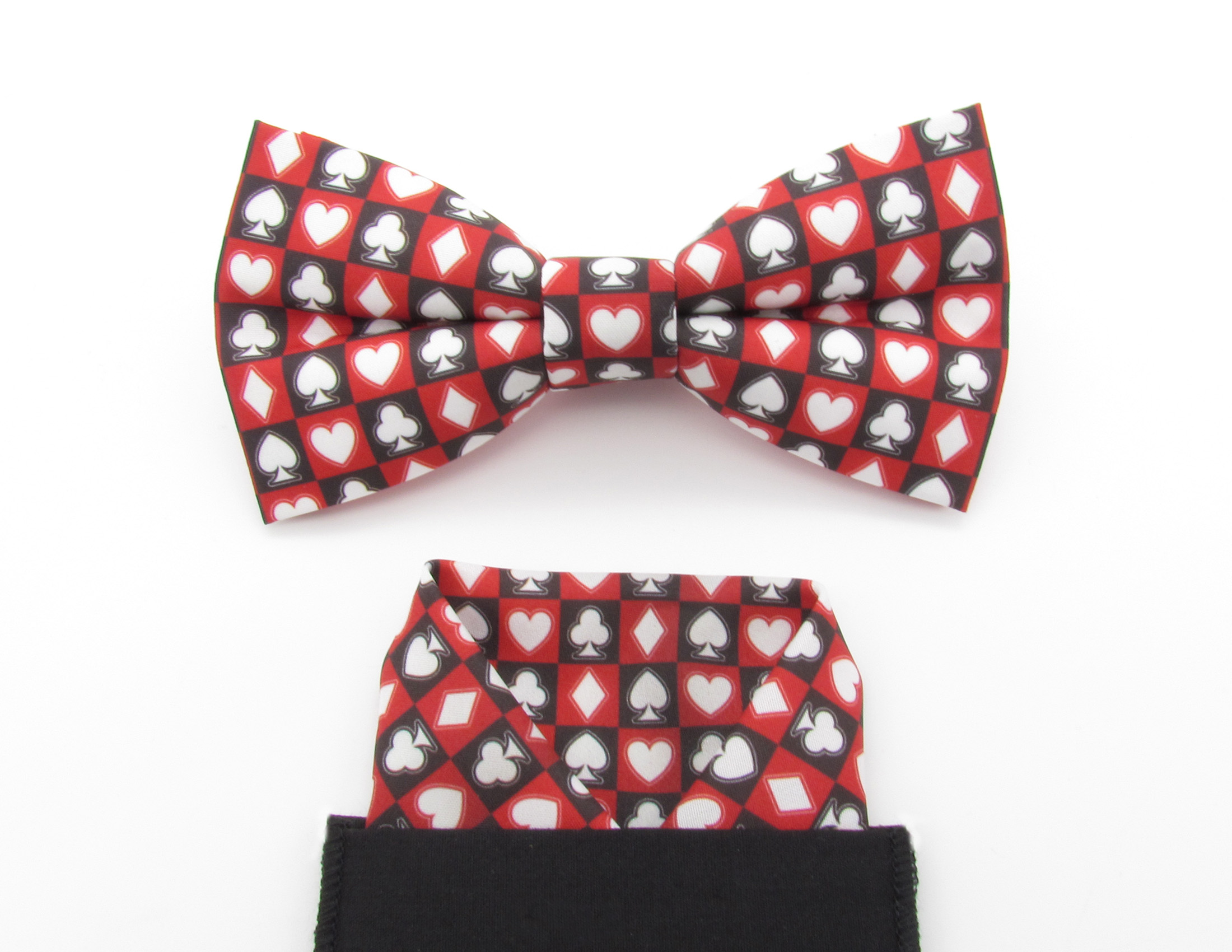 Red and Black Card Suit Patterned Bowtie Set - Image 6