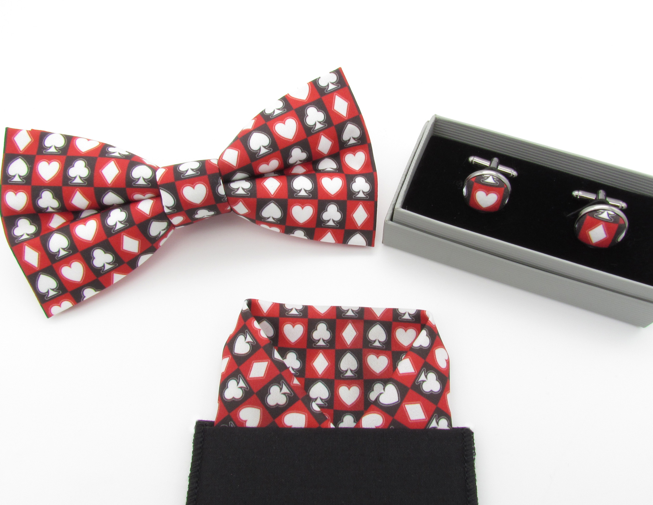 Red and Black Card Suit Patterned Bowtie Set - Image 7