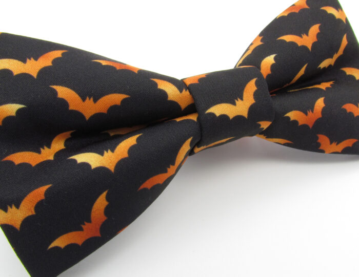 Vampire Bat Bowtie - Image 4