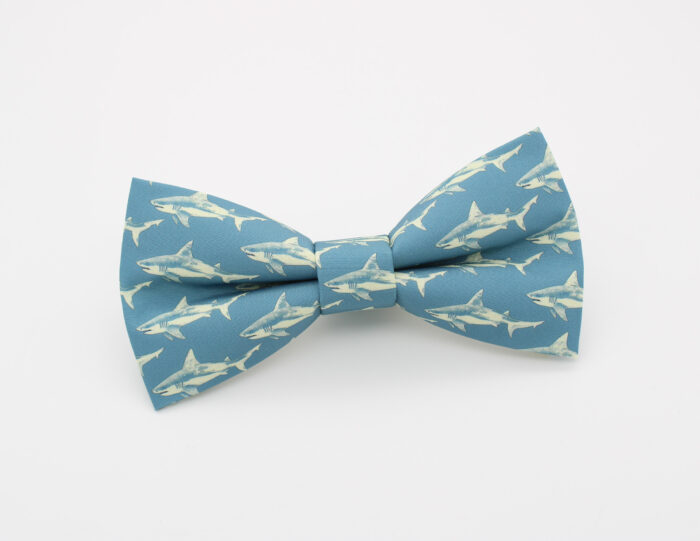 Cream and Blue Shark Bowtie & Faux Pocket Square - Image 2