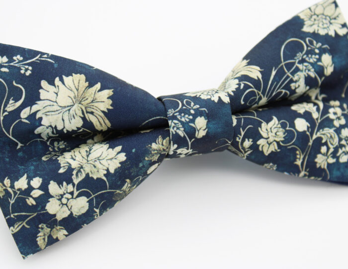 Midnight Blue Vintage Floral Bowtie Set - Image 9