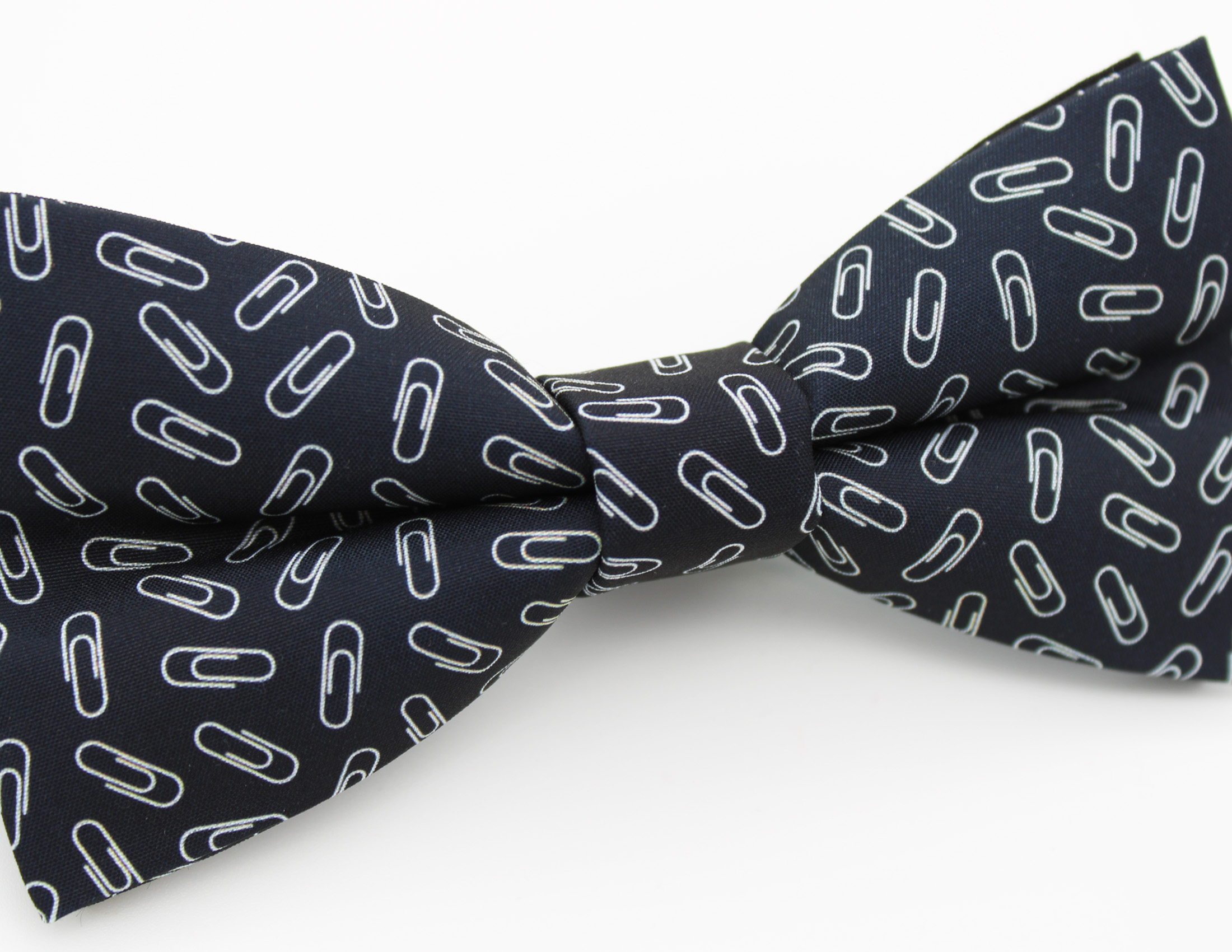 Paperclip Print Bowtie - Image 4