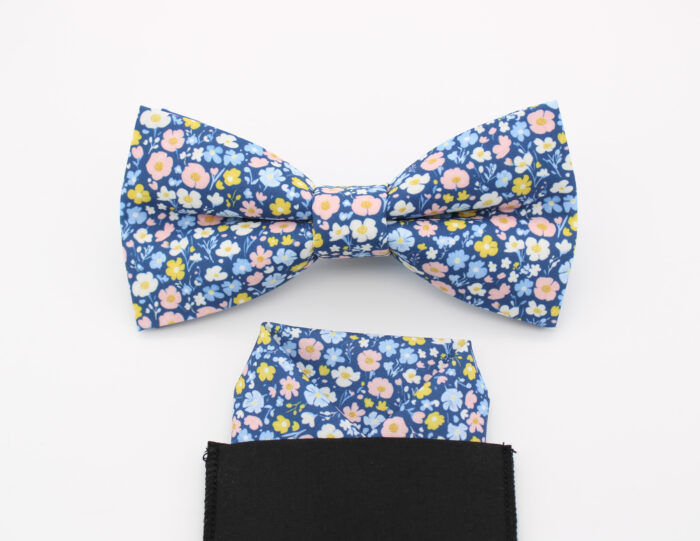Blue Wildflower Print Bowtie Set - Image 5