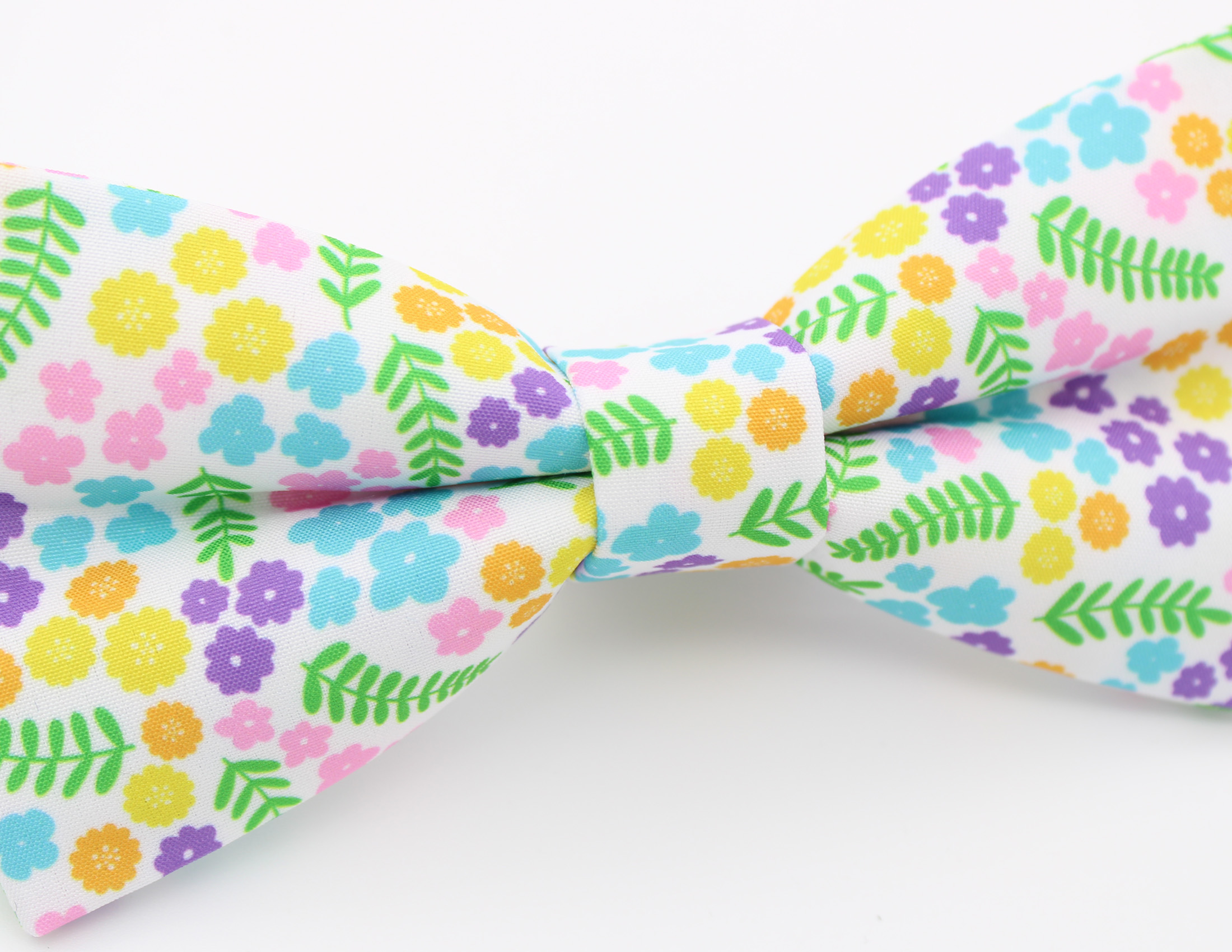 Rainbow Ditsy Flower Print Bowtie Set - Image 9