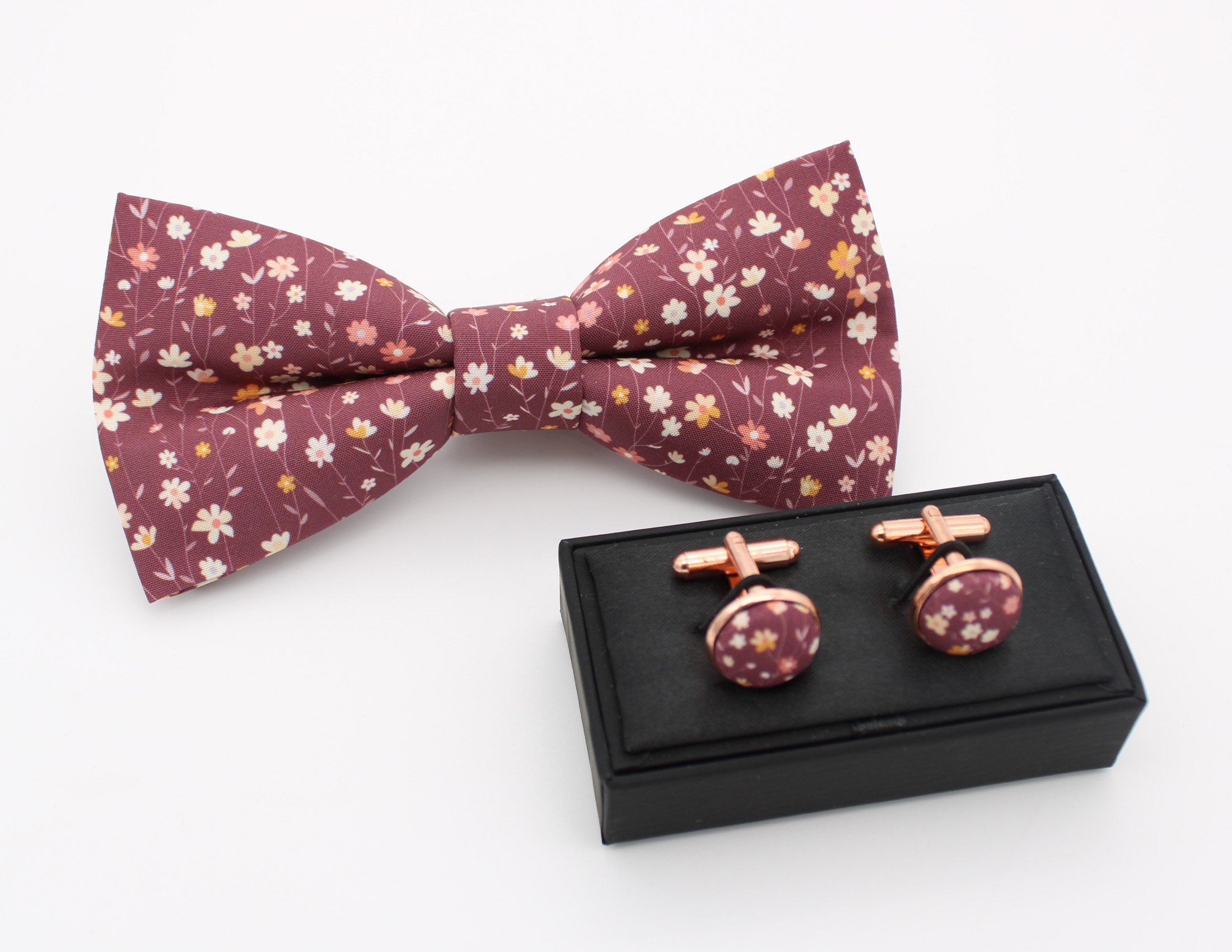 Dusty Plum Wildflower Print Bowtie Set - Image 4