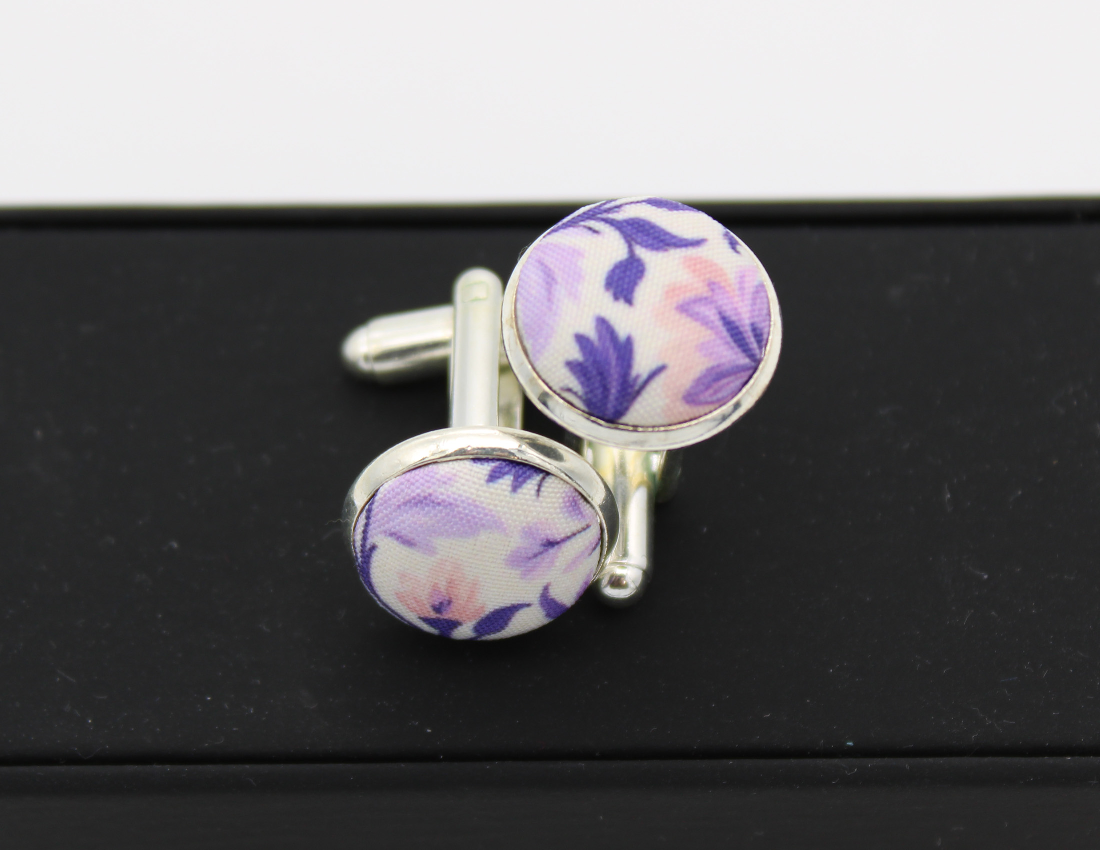 Lavender Floral Bowtie Set - Image 10