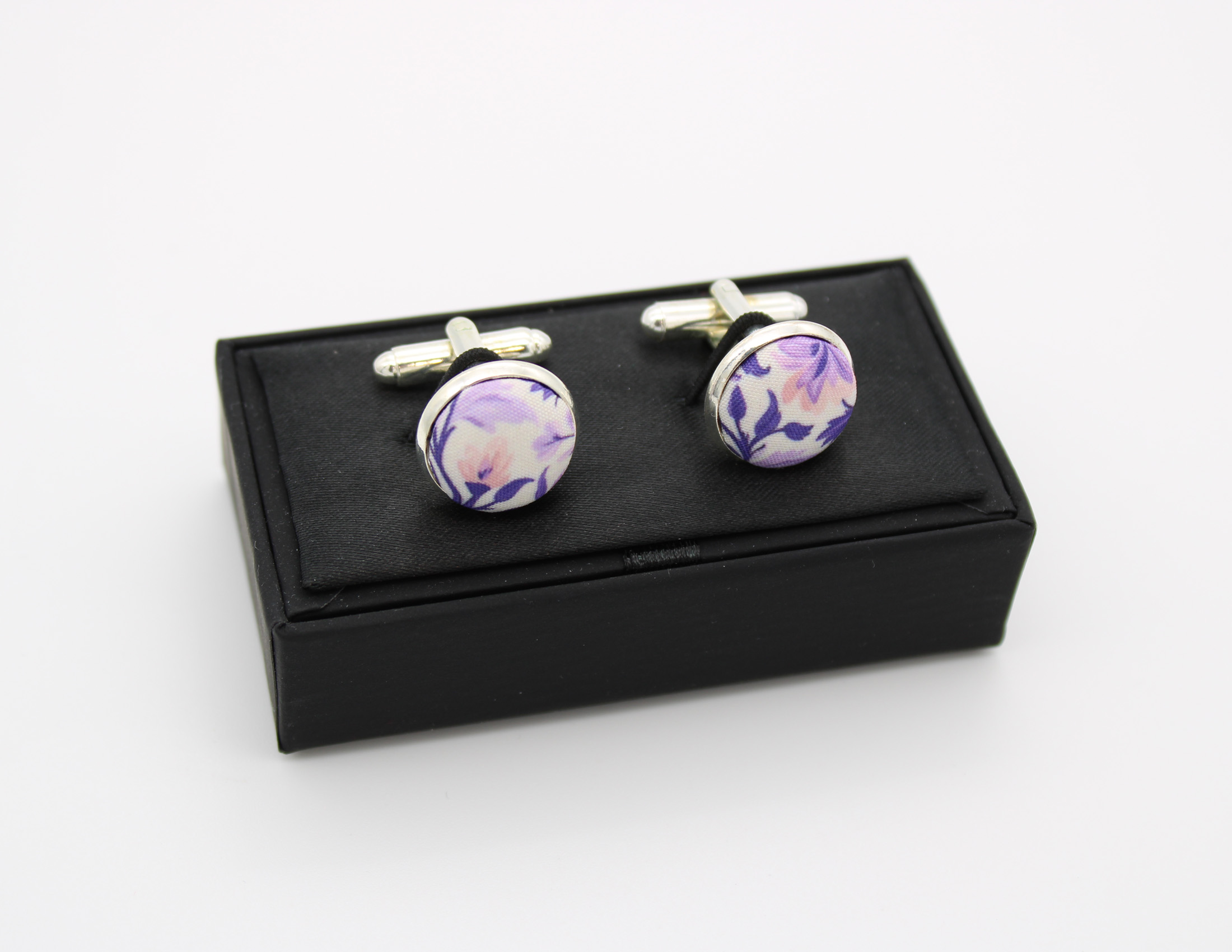 Lavender Floral Bowtie Set - Image 3