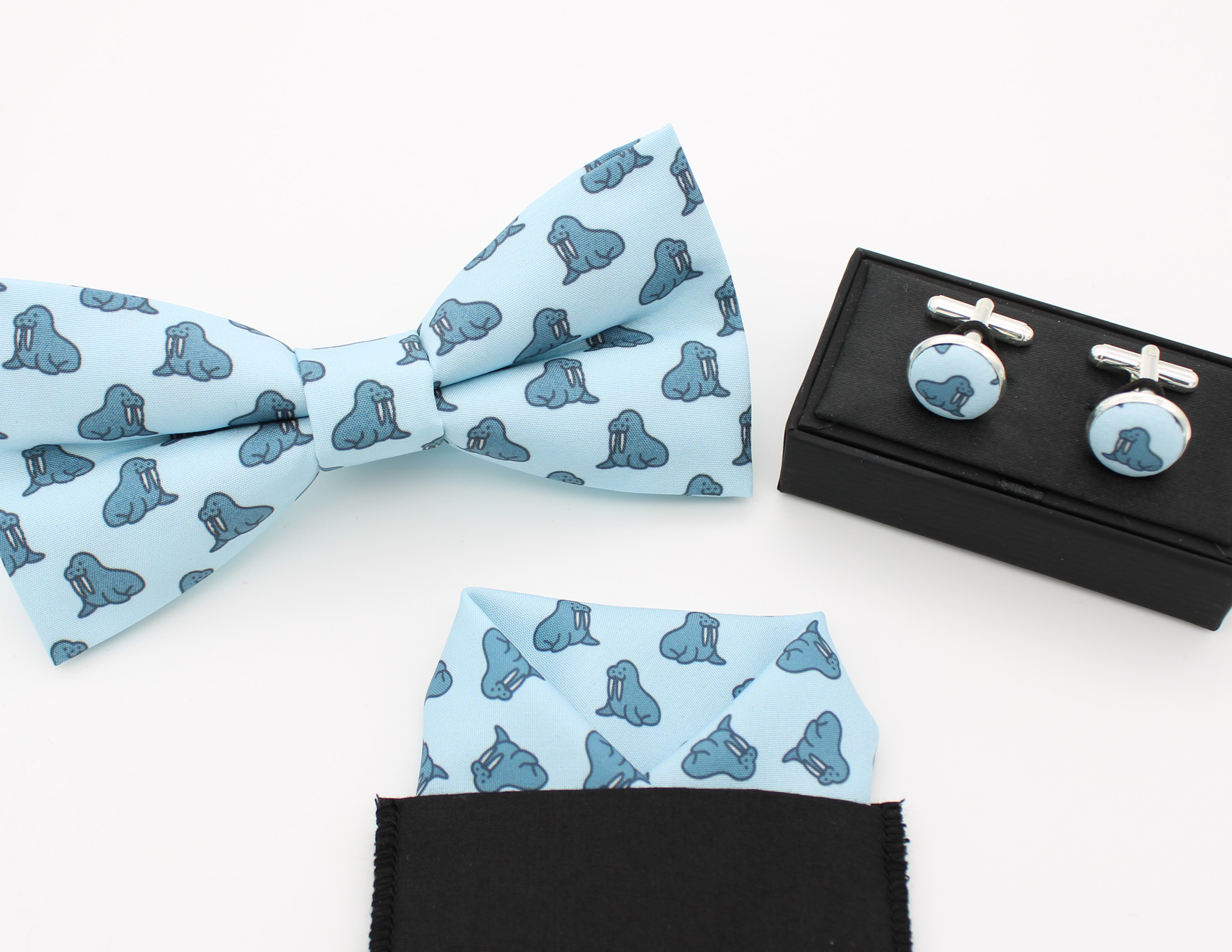 Walrus Print Bowtie - Image 6