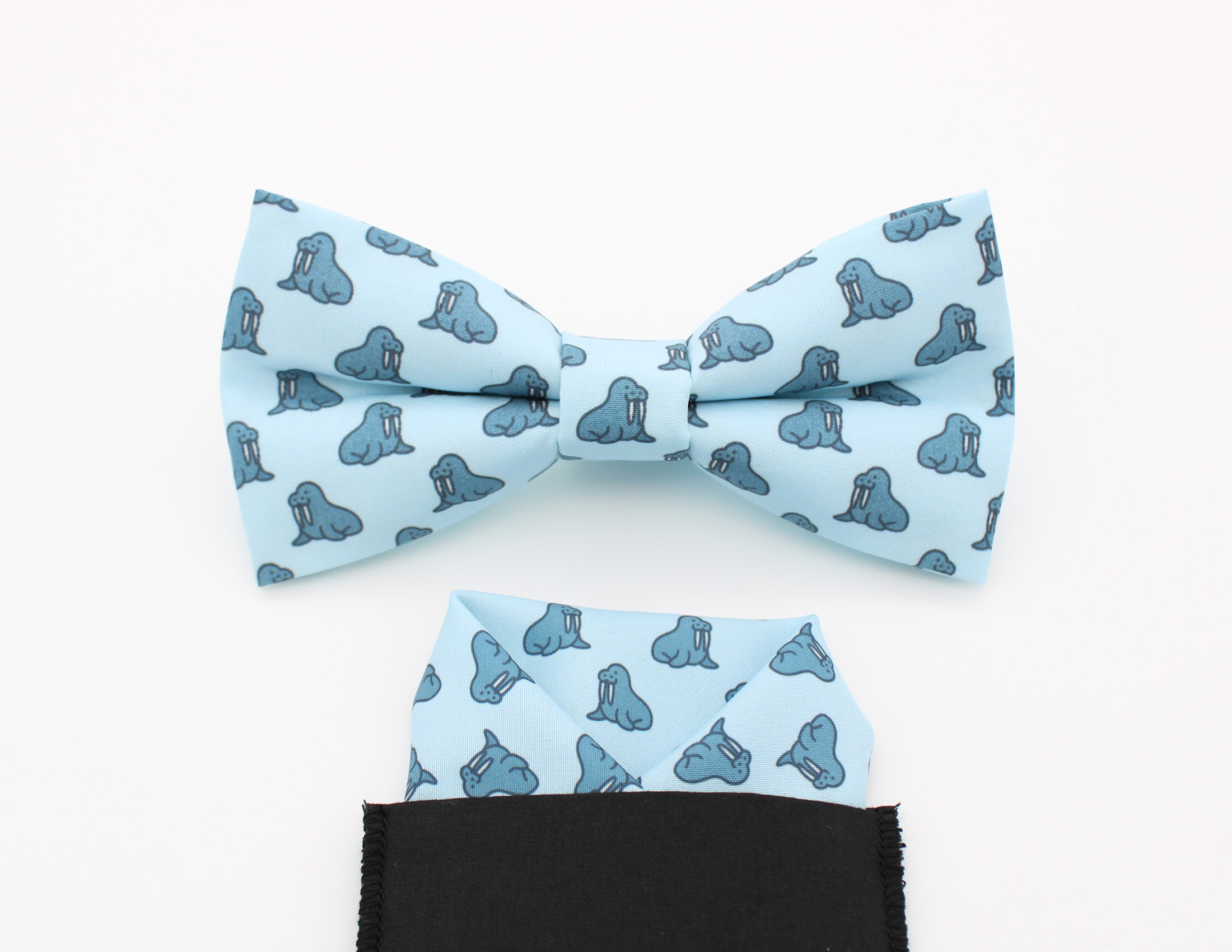 Walrus Print Bowtie - Image 5