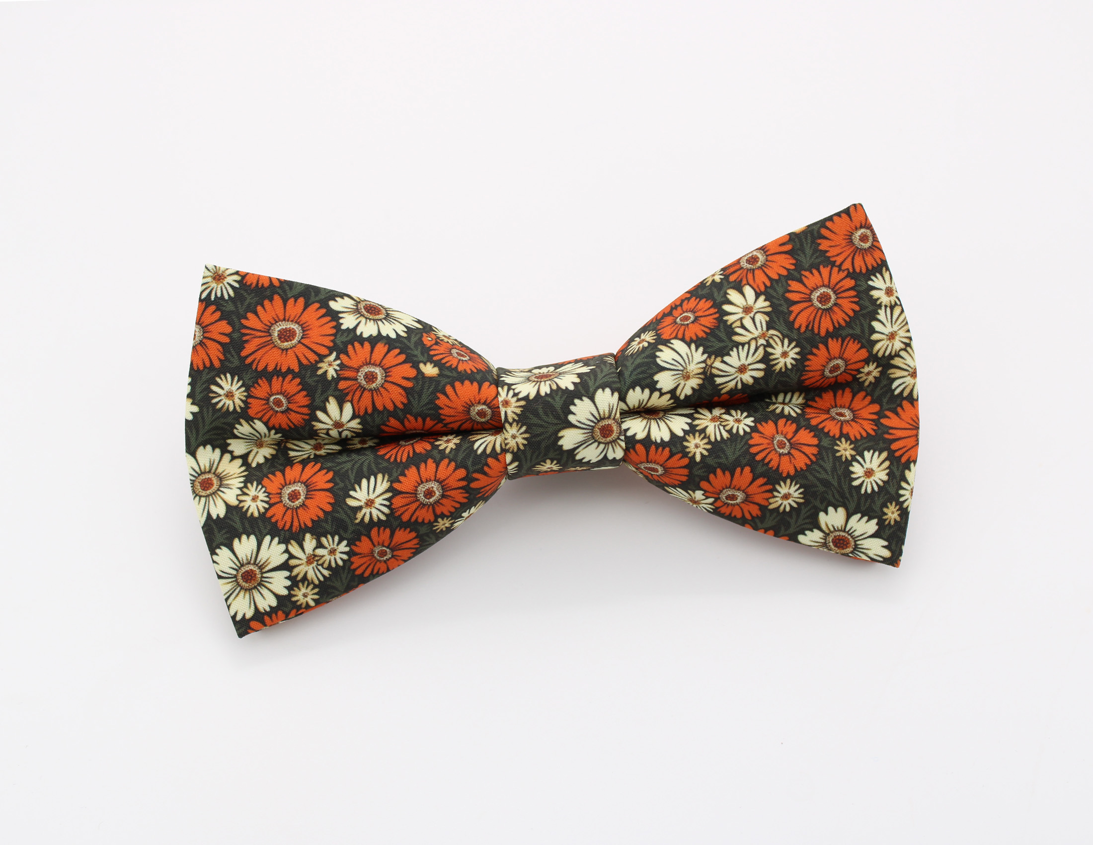 Orange & Cream Daisy Bowtie - Image 2