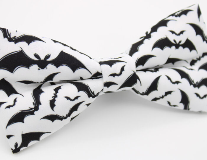 Black Bat Print Bowtie & Faux Pocket Square - Image 7