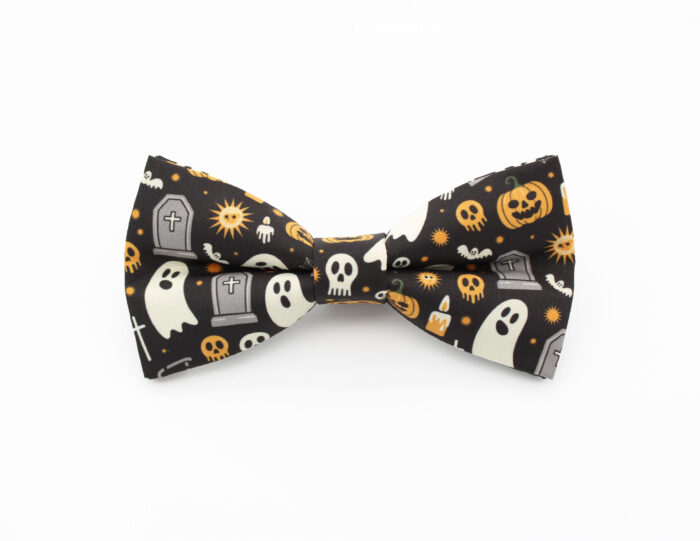 Fun Graveyard Halloween Bowtie