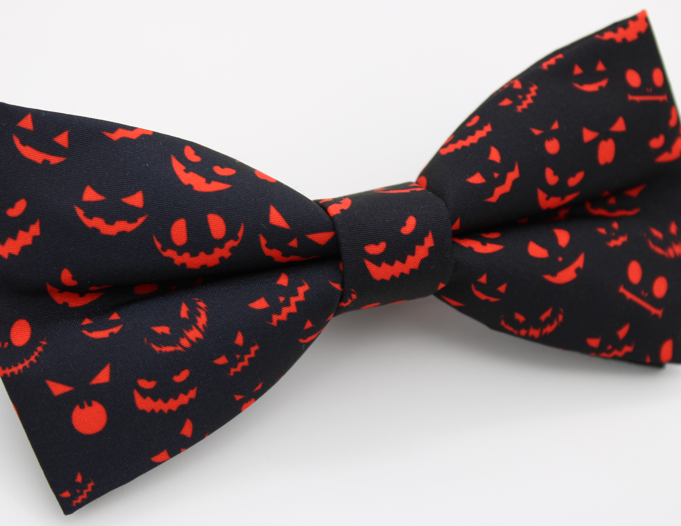 Black Jack-O’-Lantern Bowtie Set - Image 9