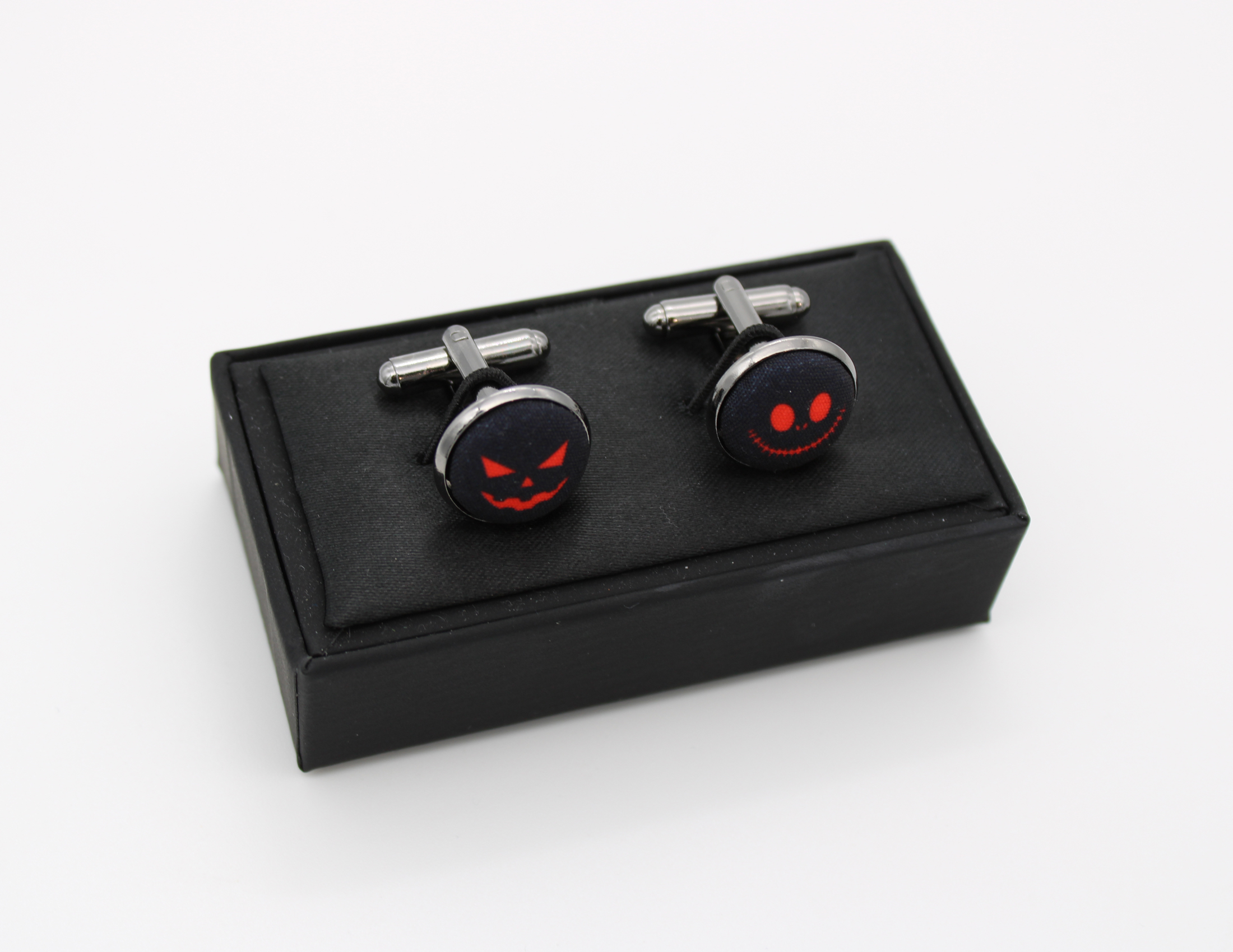 Black Jack-O’-Lantern Bowtie Set - Image 3