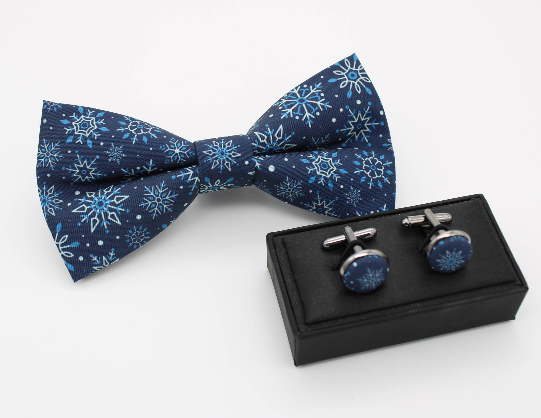 Navy Blue Snowflake Bowtie - Image 4