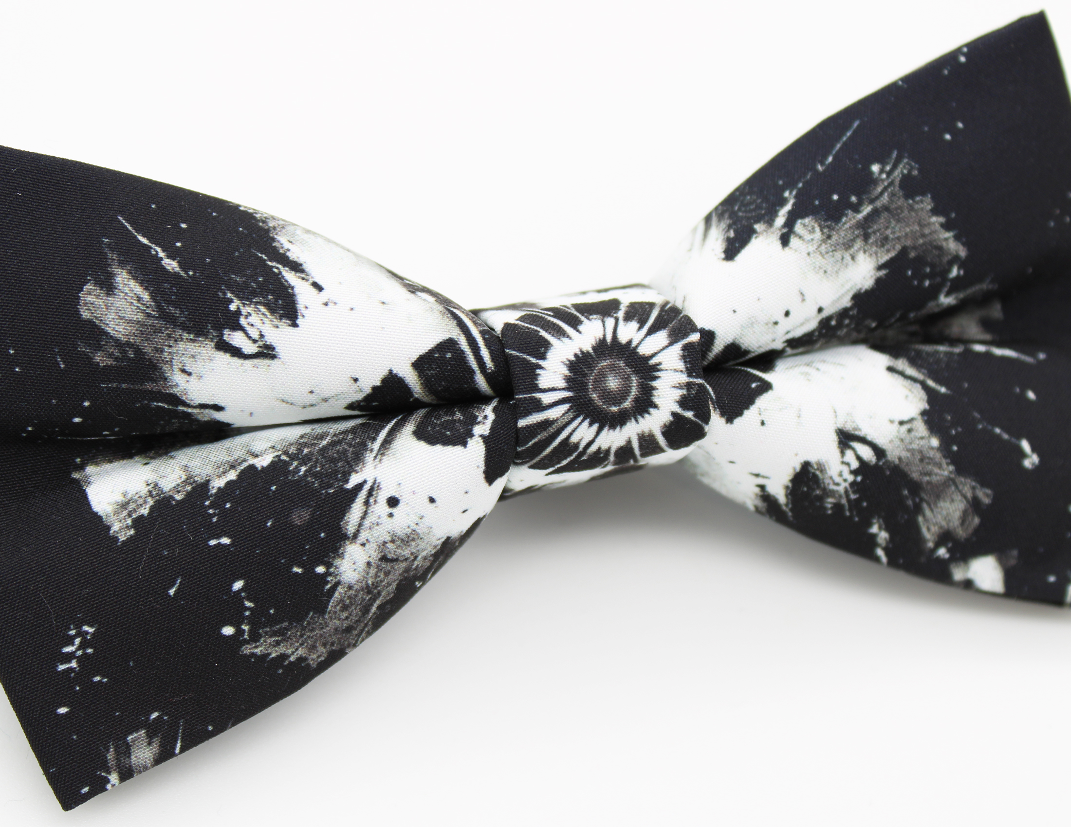 Black and White Tie-Dye Bowtie - Image 3