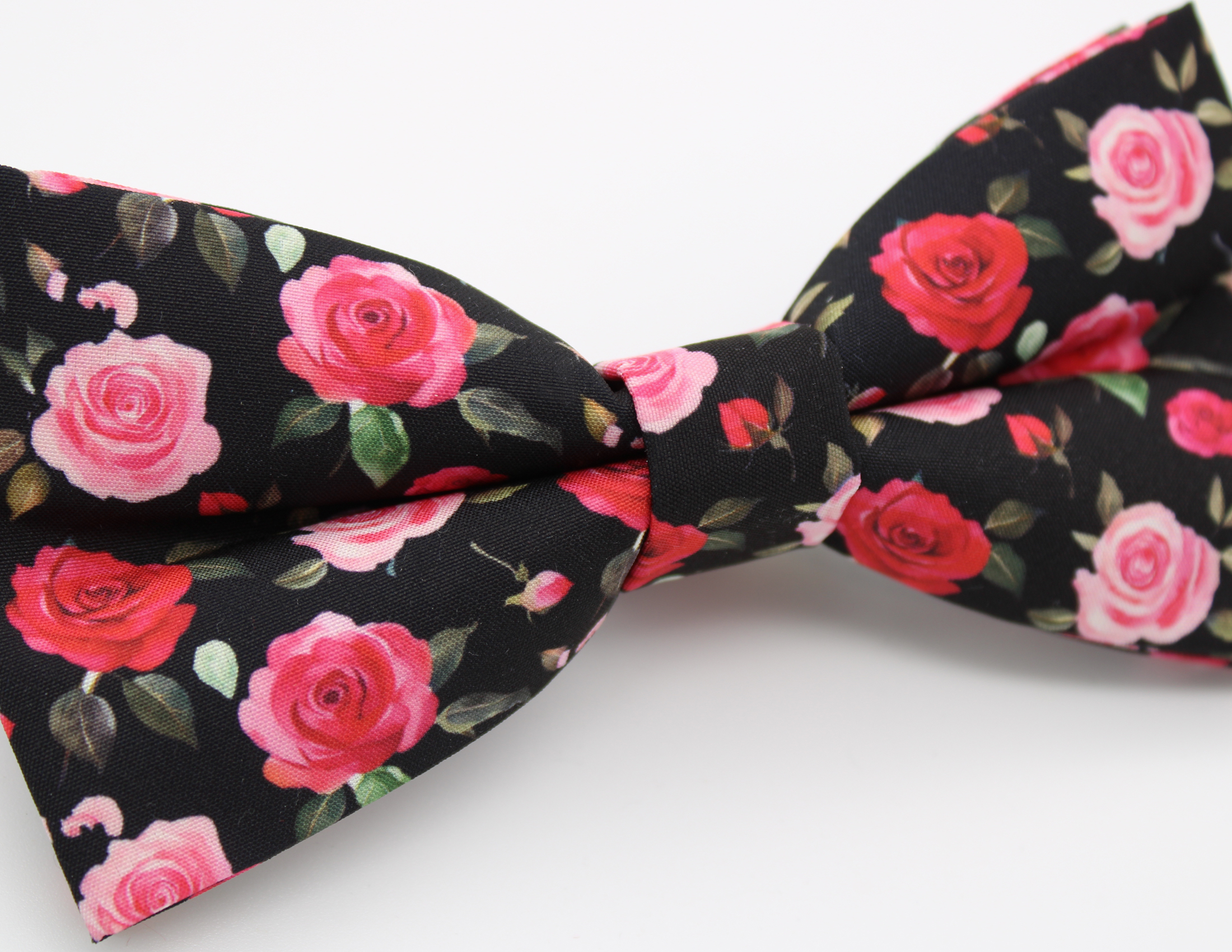 Romantic Rose Garden Bowtie - Image 6