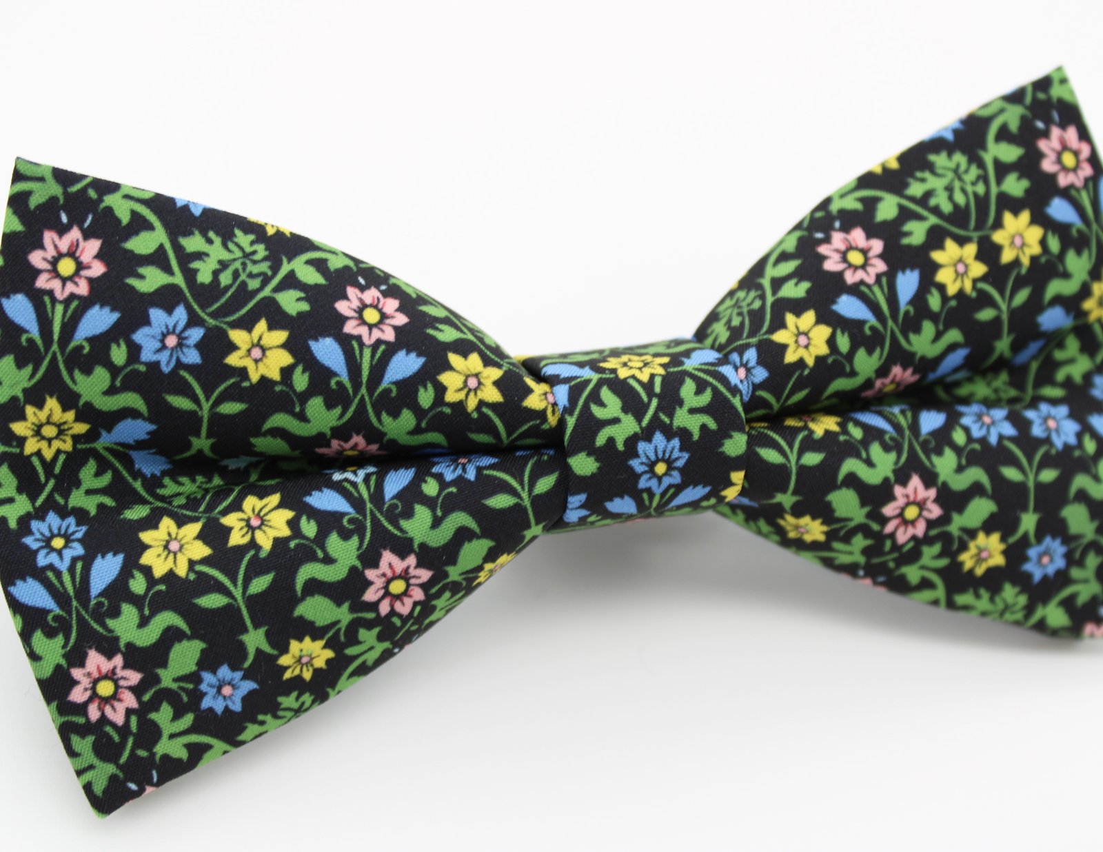 Black Wildflower Meadow Bowtie - Image 4