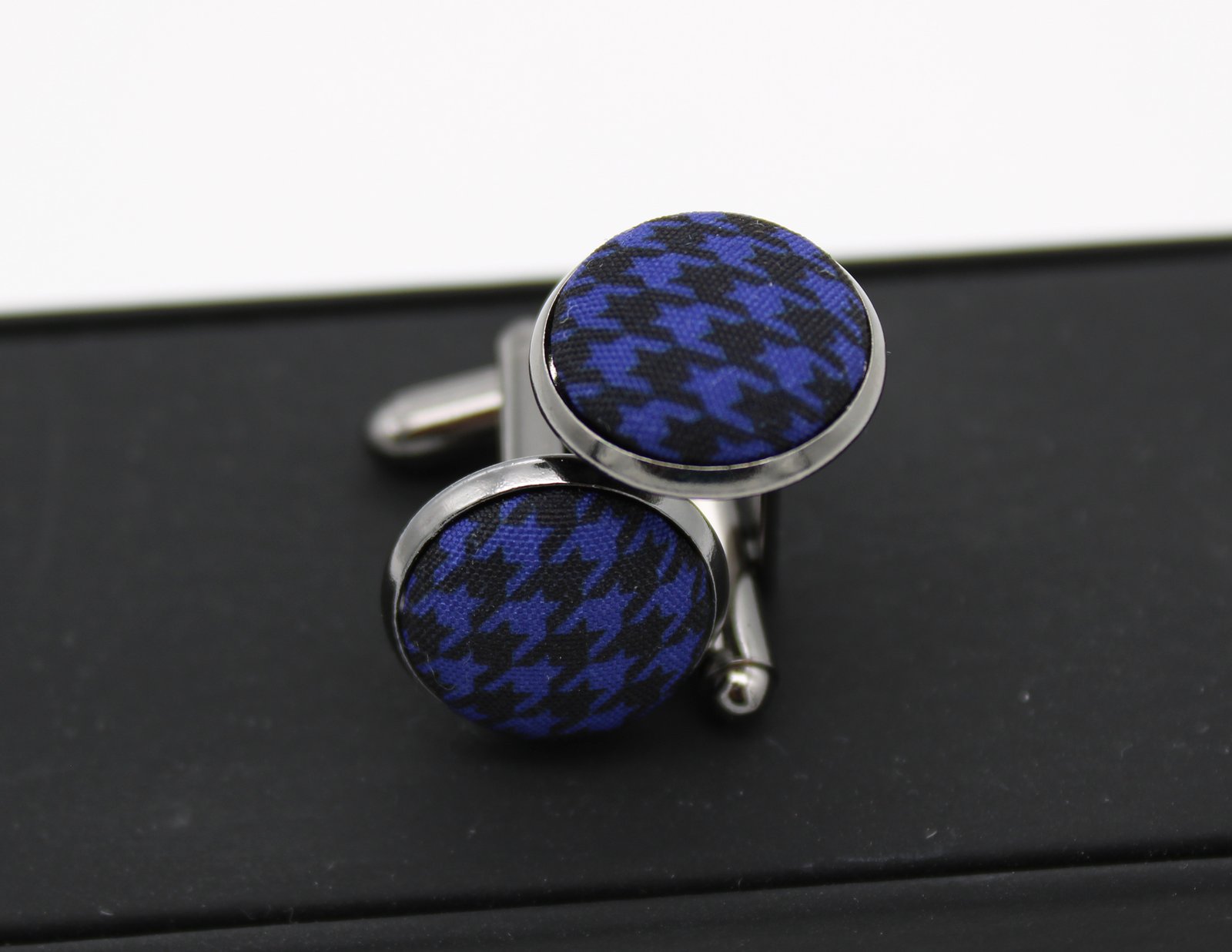 Royal Blue Houndstooth Bowtie - Image 10