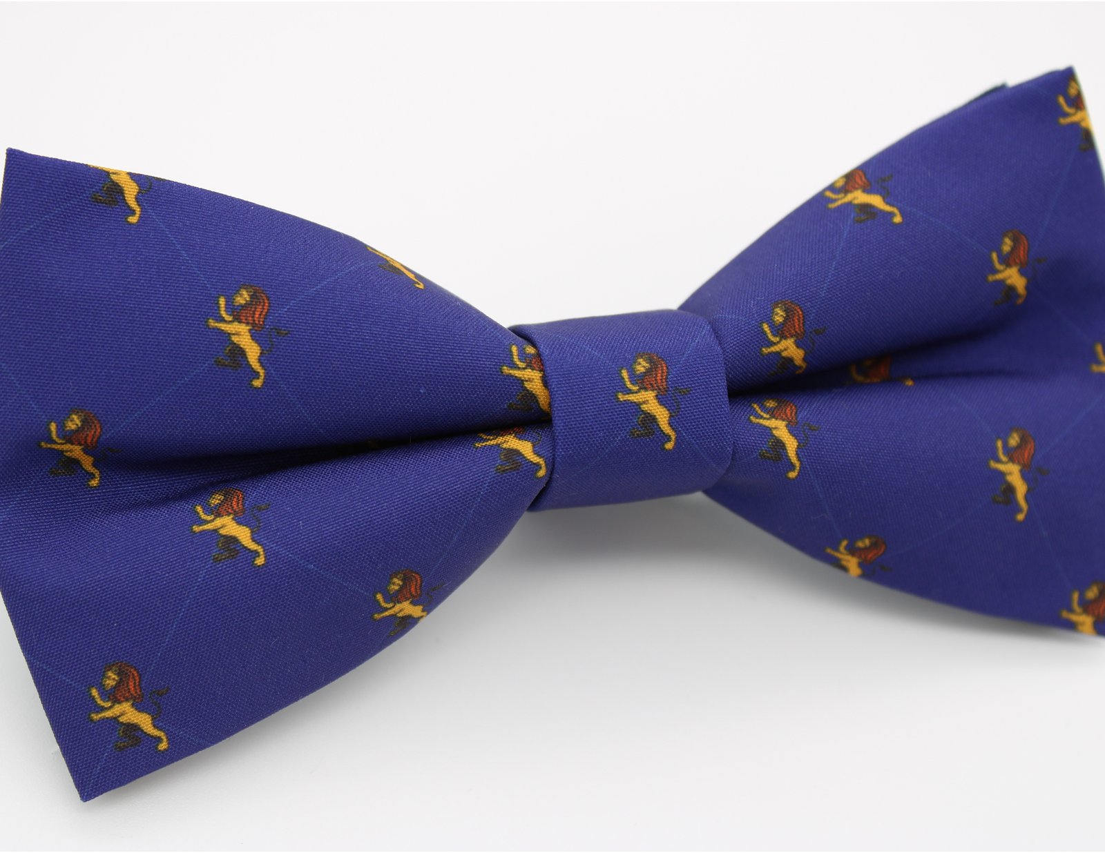 Navy Blue Lion Print Bowtie - Image 6