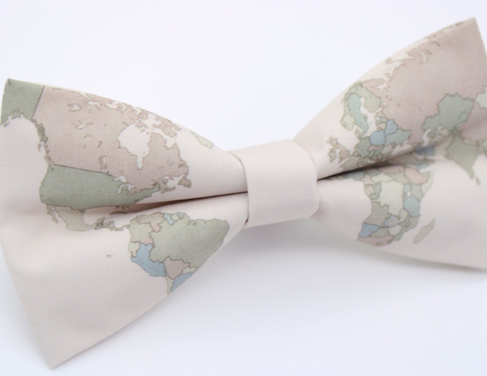 World Map Bowtie - Image 6