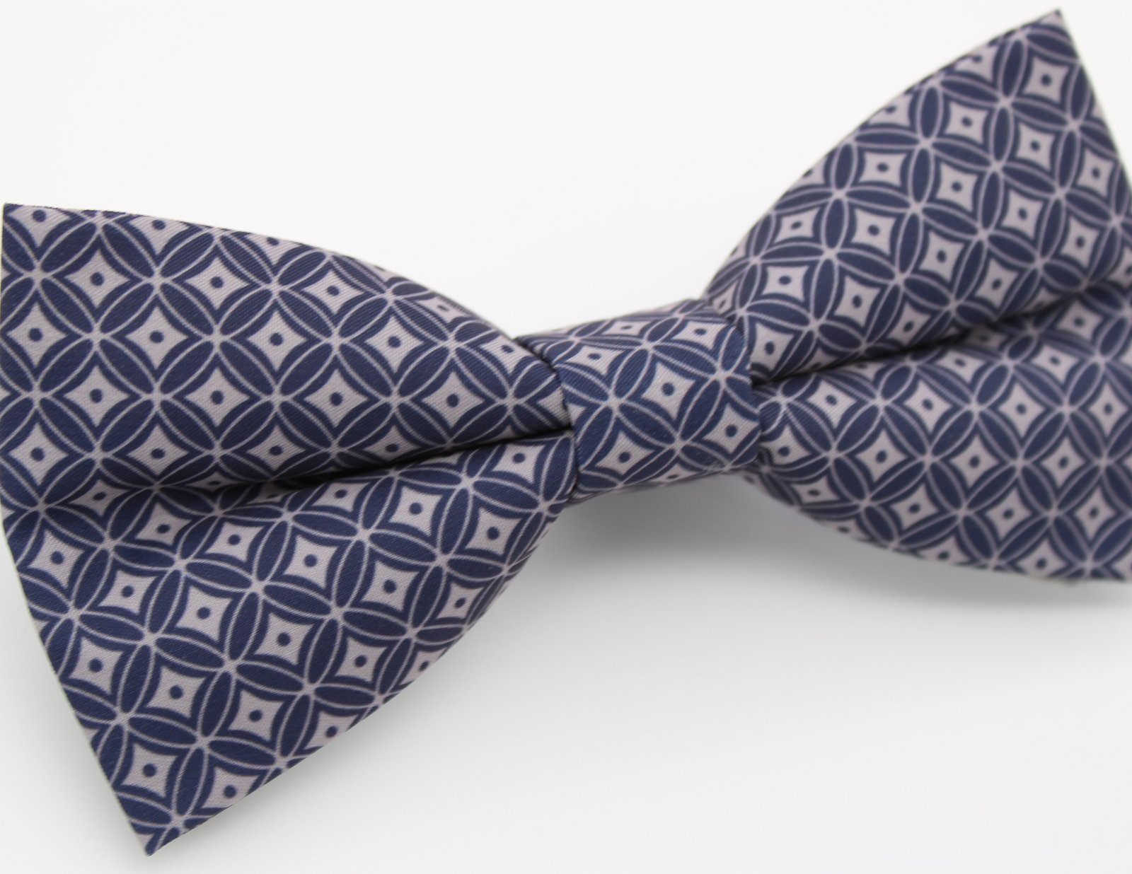 Grey Geometric Bow Tie - Image 4